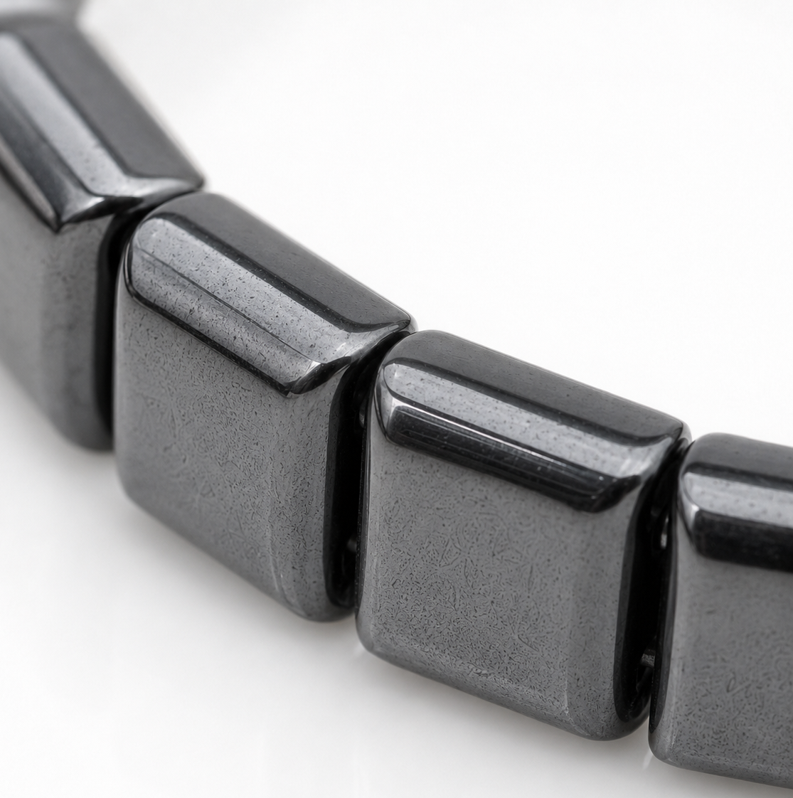 Éclipse Pure Hematite Bracelet