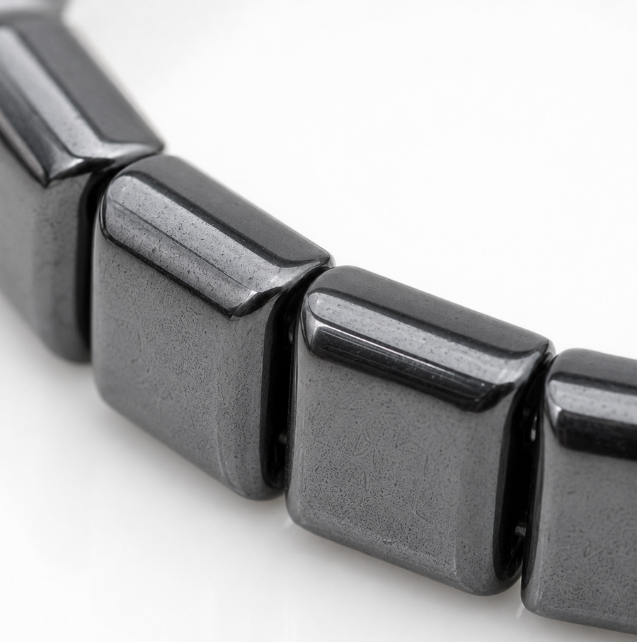 Éclipse Pure Hematite Bracelet
