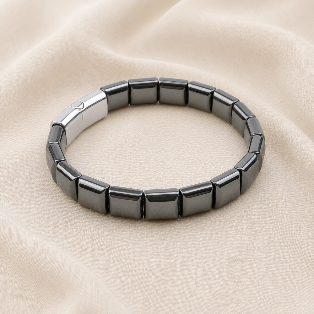 Éclipse Pure Hematite Bracelet