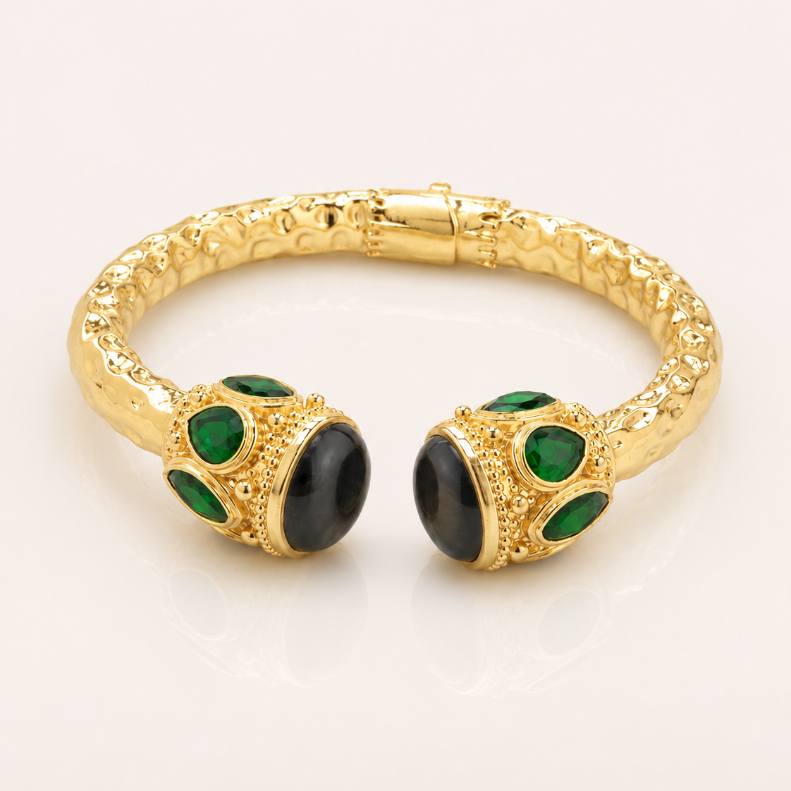 ÉLARA — Jonc en or orné de malachite sculpturale