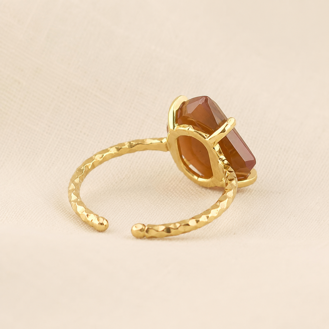 Red & Ivory & Purple Diamond Gold Ring
