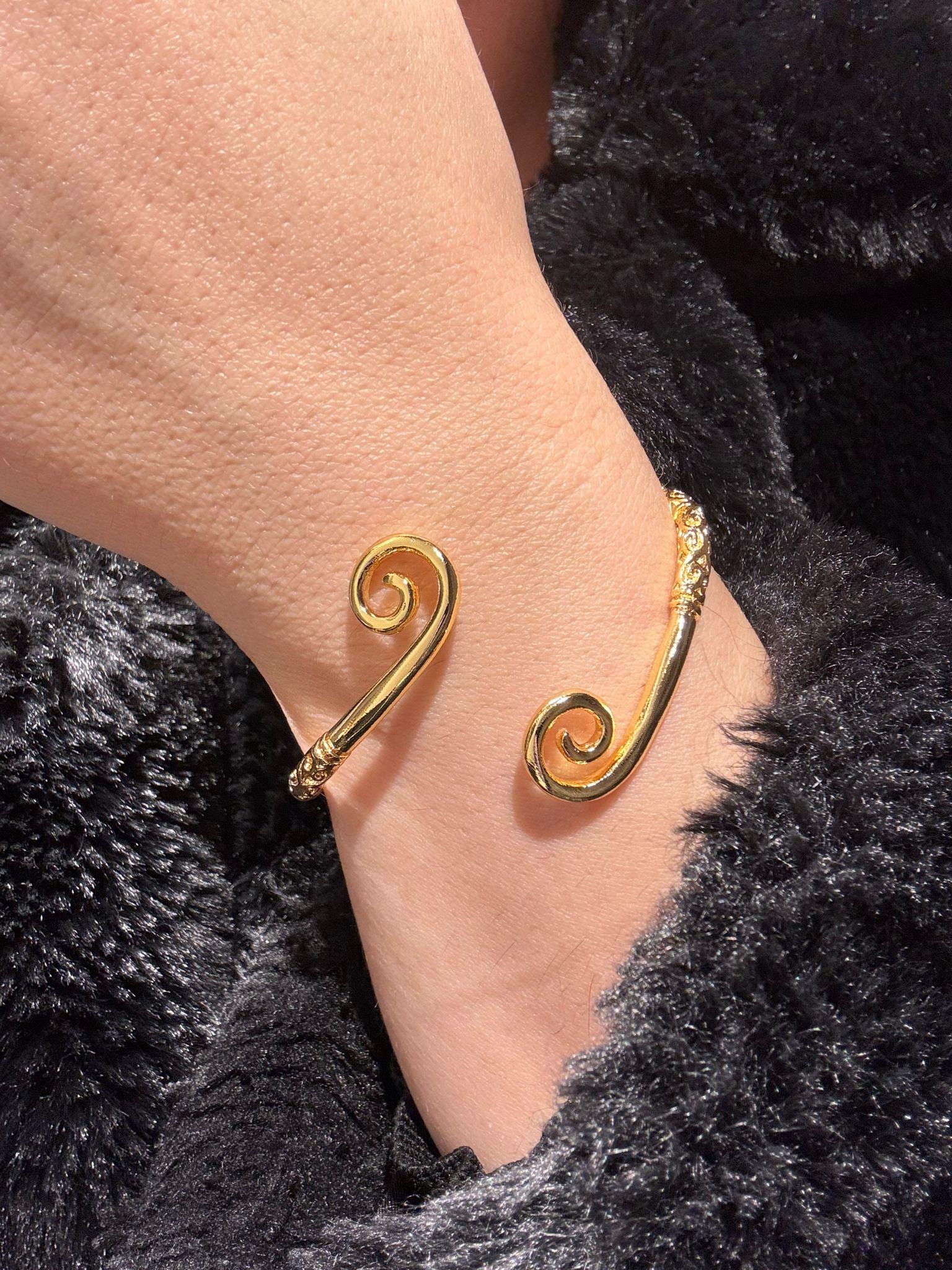 Spiral Gold Cuff Bracelet — image 4