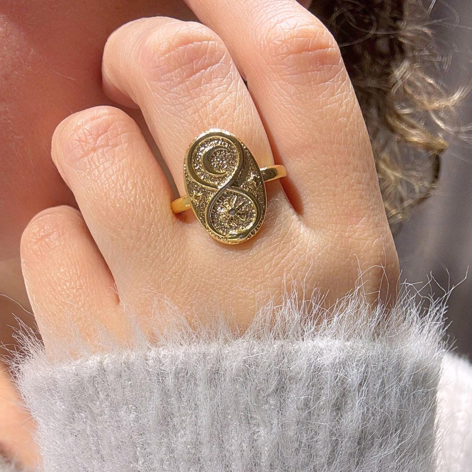 Celestial Sun & Moon Gold Ring — image 9