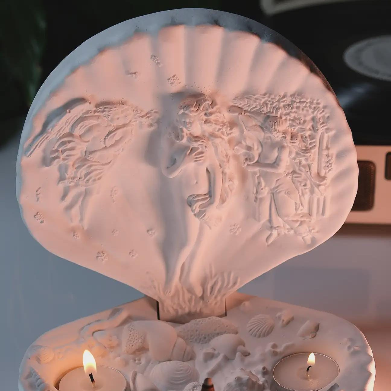 Birth of Venus Incense Burner — image 8