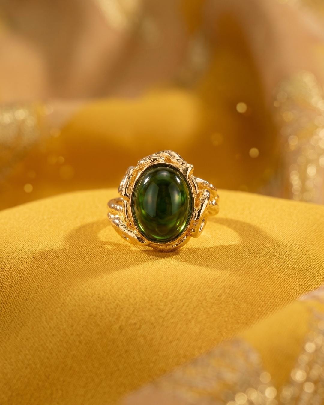 Green Stone Baroque Gold Ring — image 7