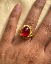 Red Stone Baroque Gold Ring — image 1