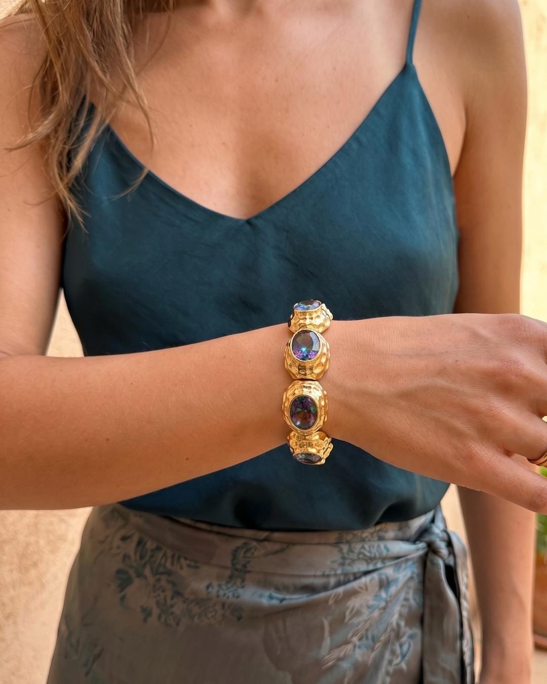 Chunky Textured Heart Gold Cuff — image 5