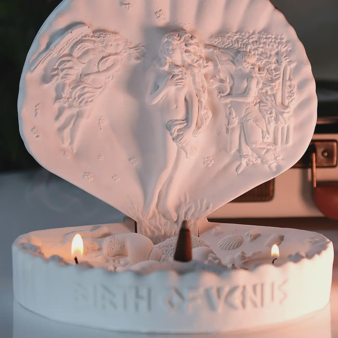 Birth of Venus Incense Burner — image 7