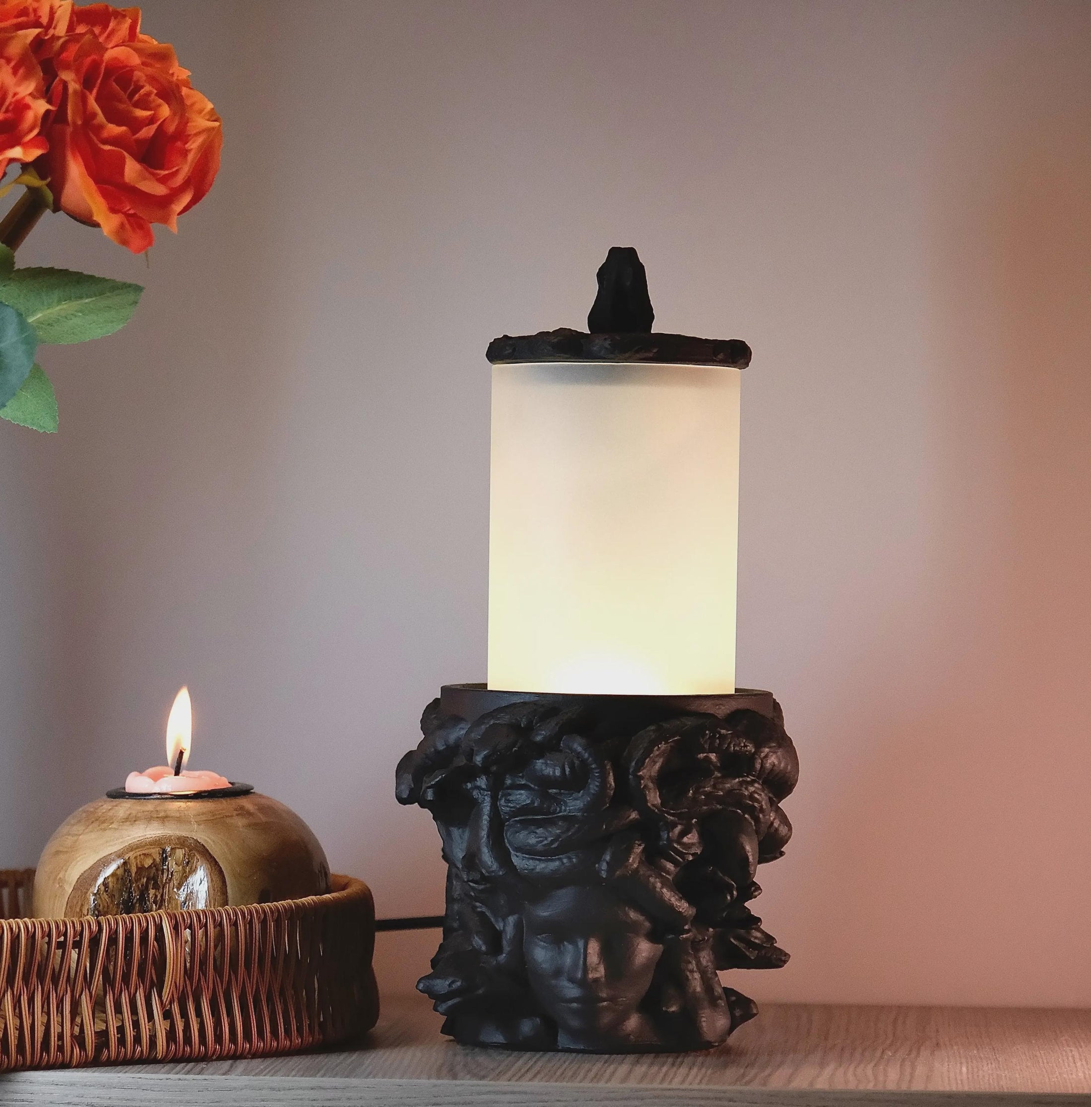 Medusa Concrete Table Lamp — image 4
