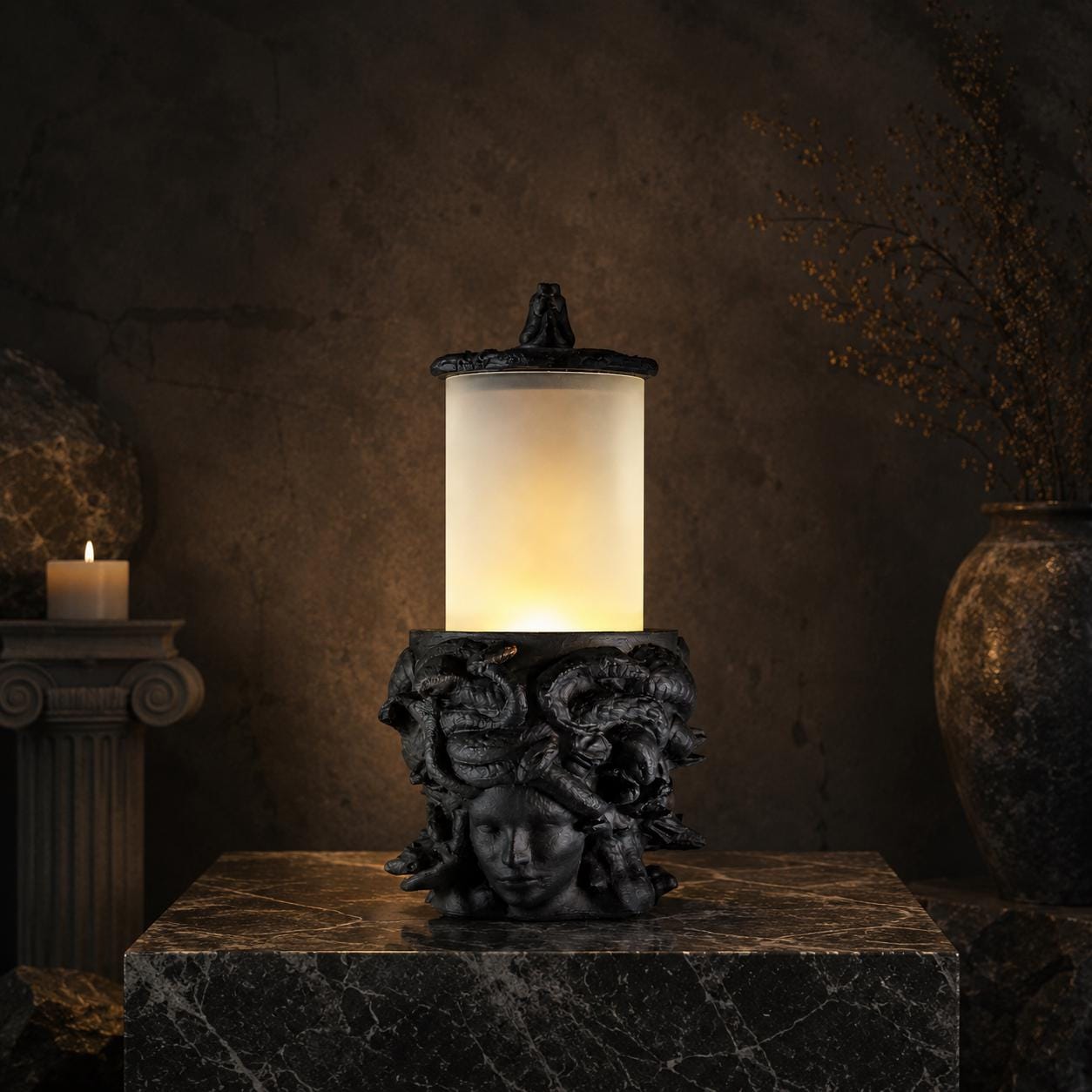 Medusa Concrete Table Lamp — image 1