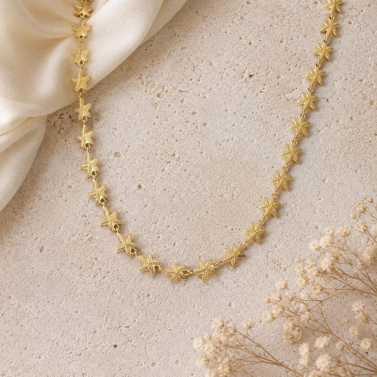 Starfish Link Gold Necklace — image 9