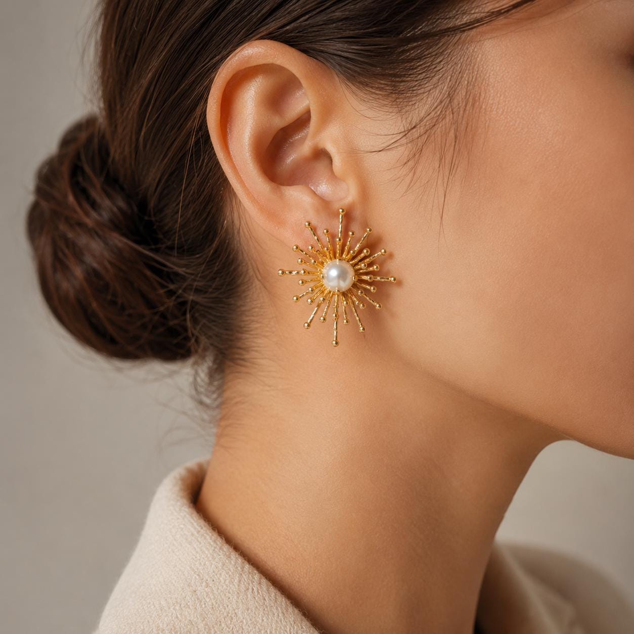 Sunburst Freshwater Pearl Earrings — image 9