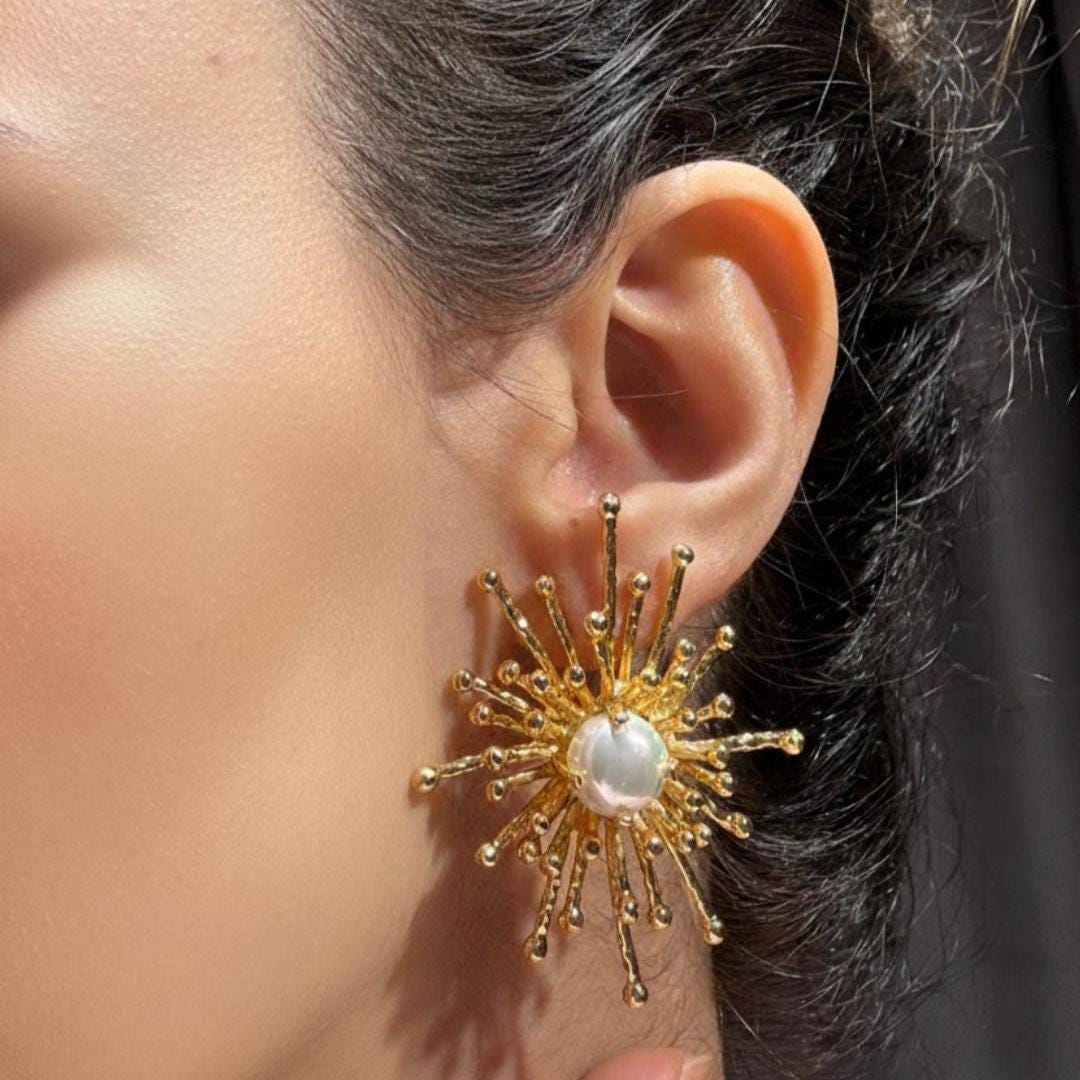 Sunburst Freshwater Pearl Earrings — image 6
