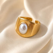 Double Pearl Gold Ring — image 8