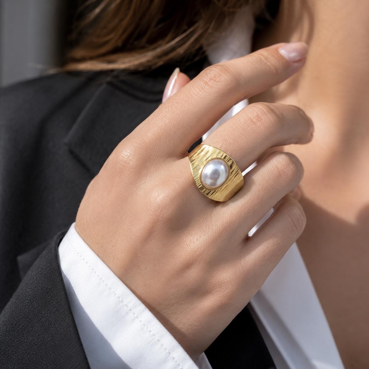 Double Pearl Gold Ring — image 1