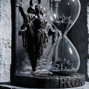 Hecate Magnetic Hourglass – Dark Academia Décor — image 1