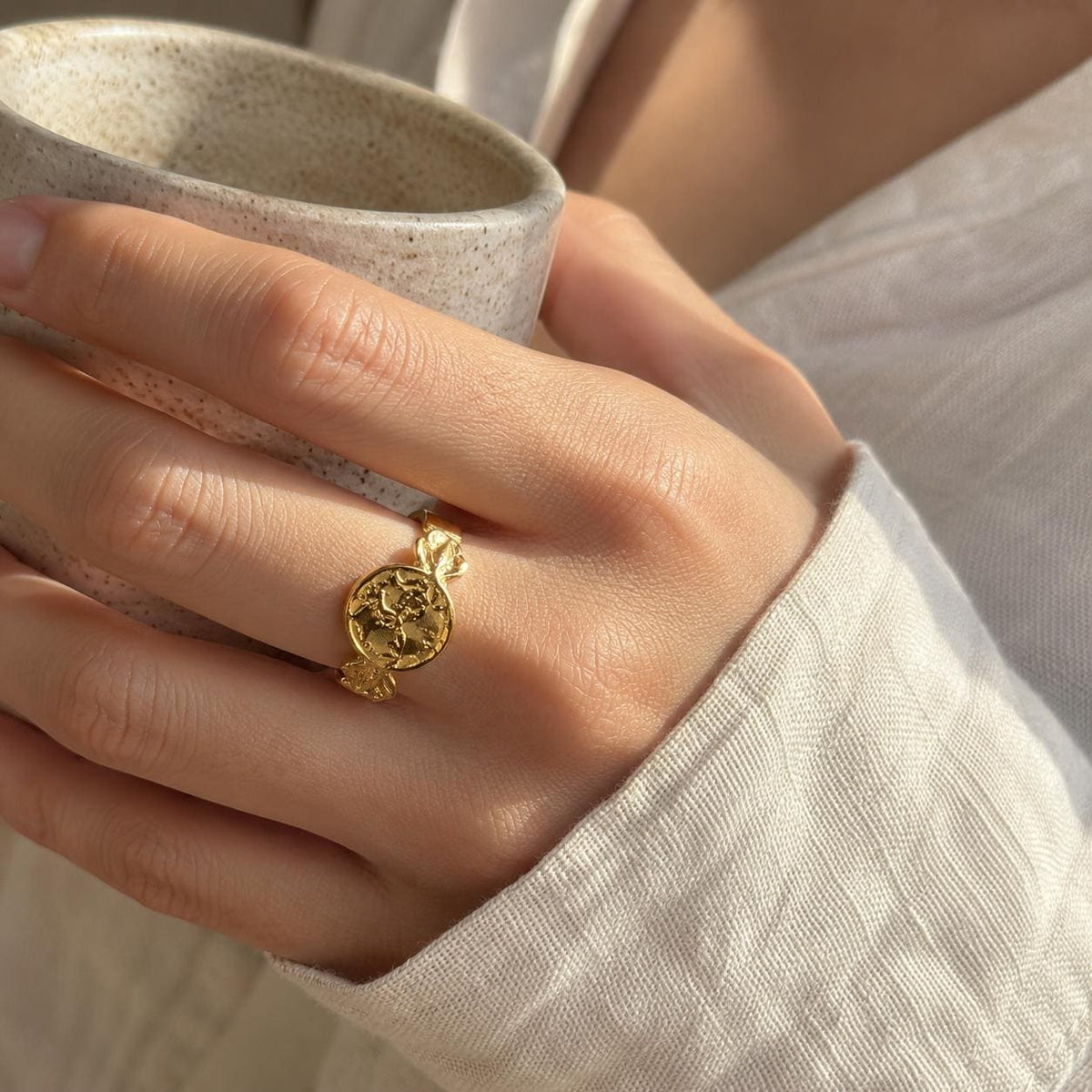 Roman Coin Gold Ring — image 1