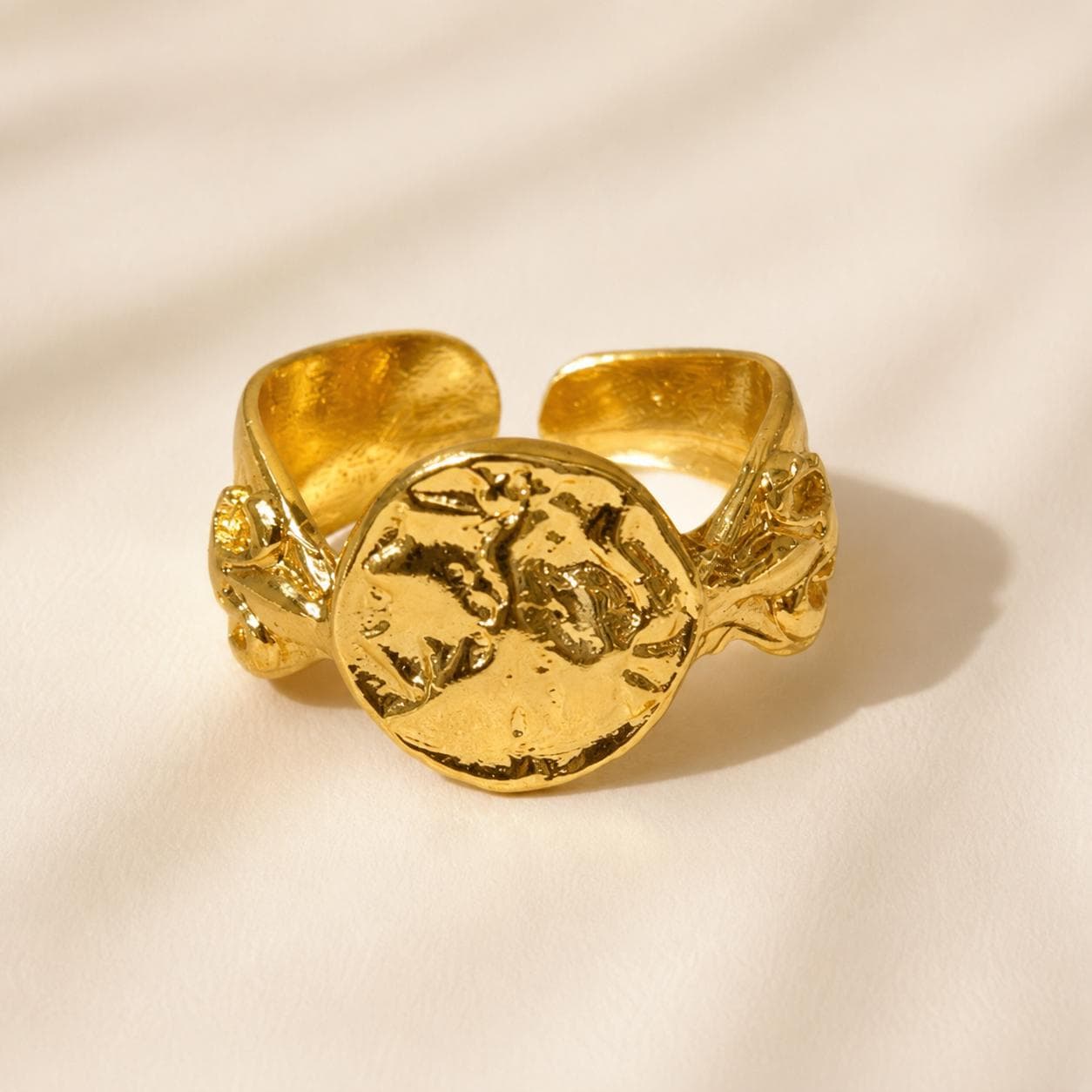 Roman Coin Gold Ring — image 2