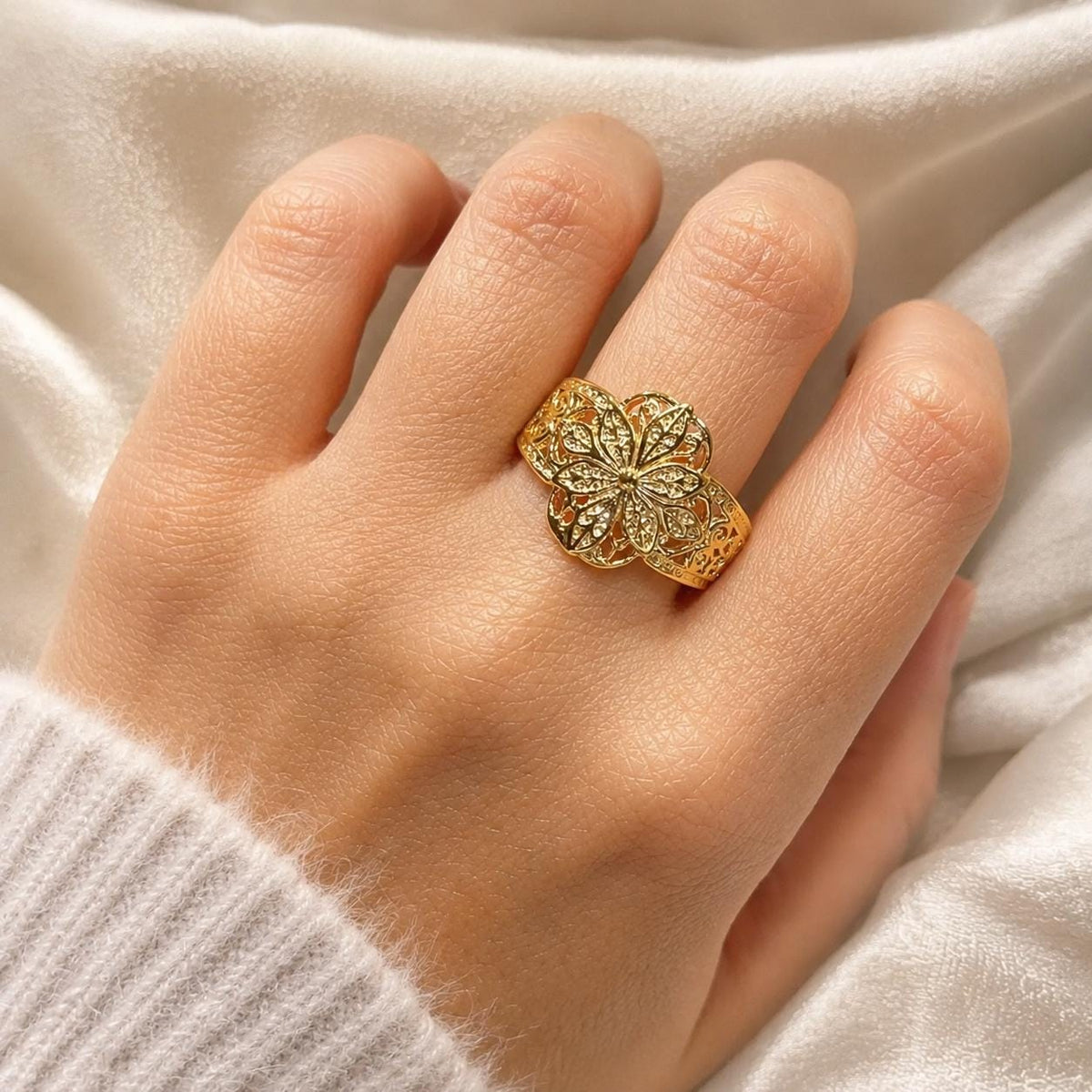 Sculptural Matte Gold Ring — image 1