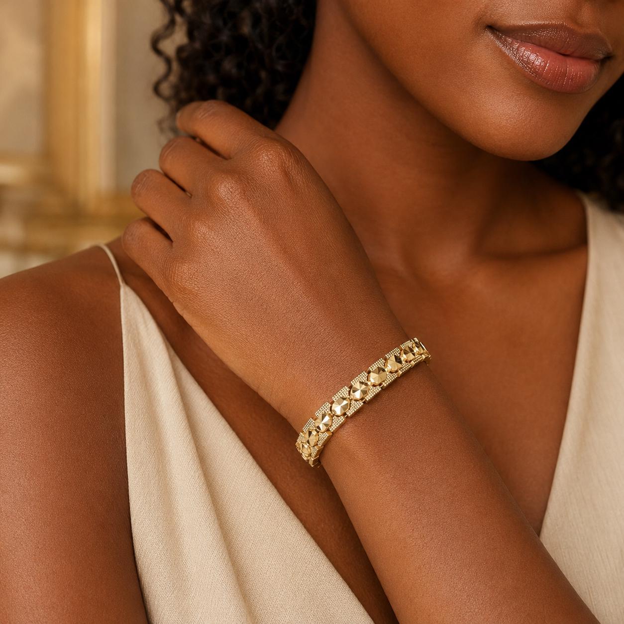 Wide Gold Bangle – 8mm — image 1