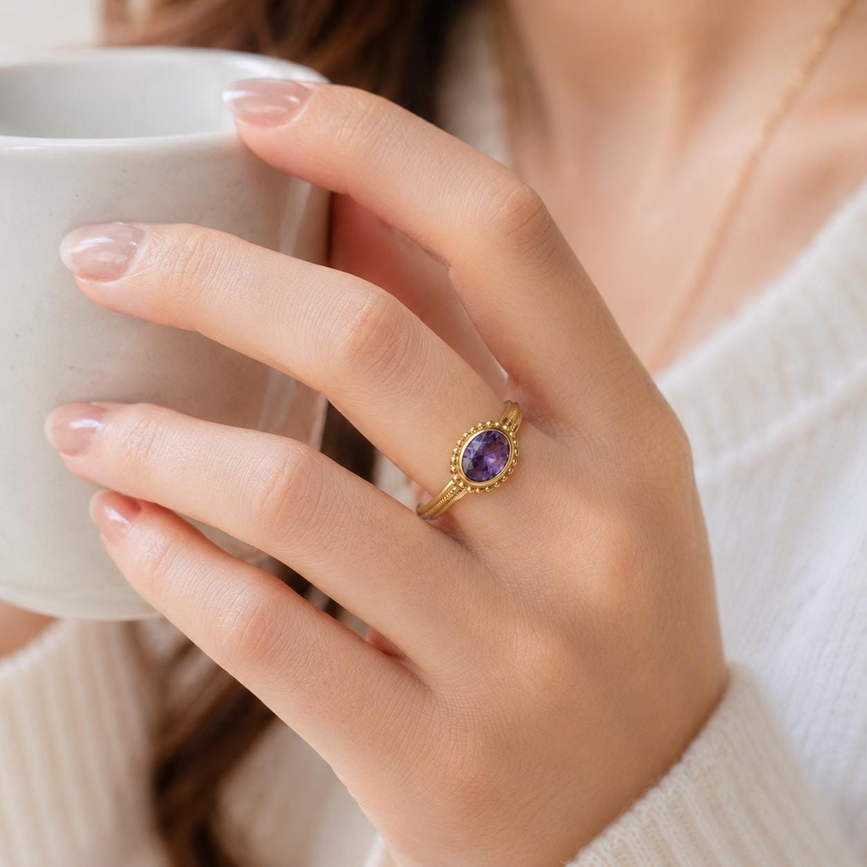 Oval Purple Halo Gold Ring — image 8